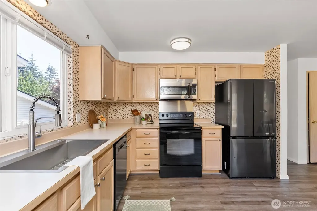 3055 SE Grandhaven Street Port Orchard WA 98367