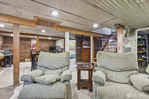 418 W Chestnut Street Almira WA 99103