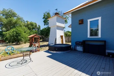 418 W Chestnut Street Almira WA 99103