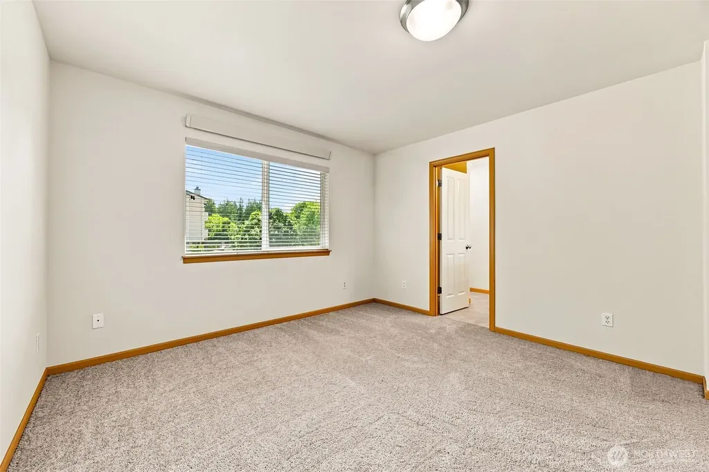 4363 Roxanna Loop SE Lacey WA 98503