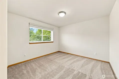 4363 Roxanna Loop SE Lacey WA 98503
