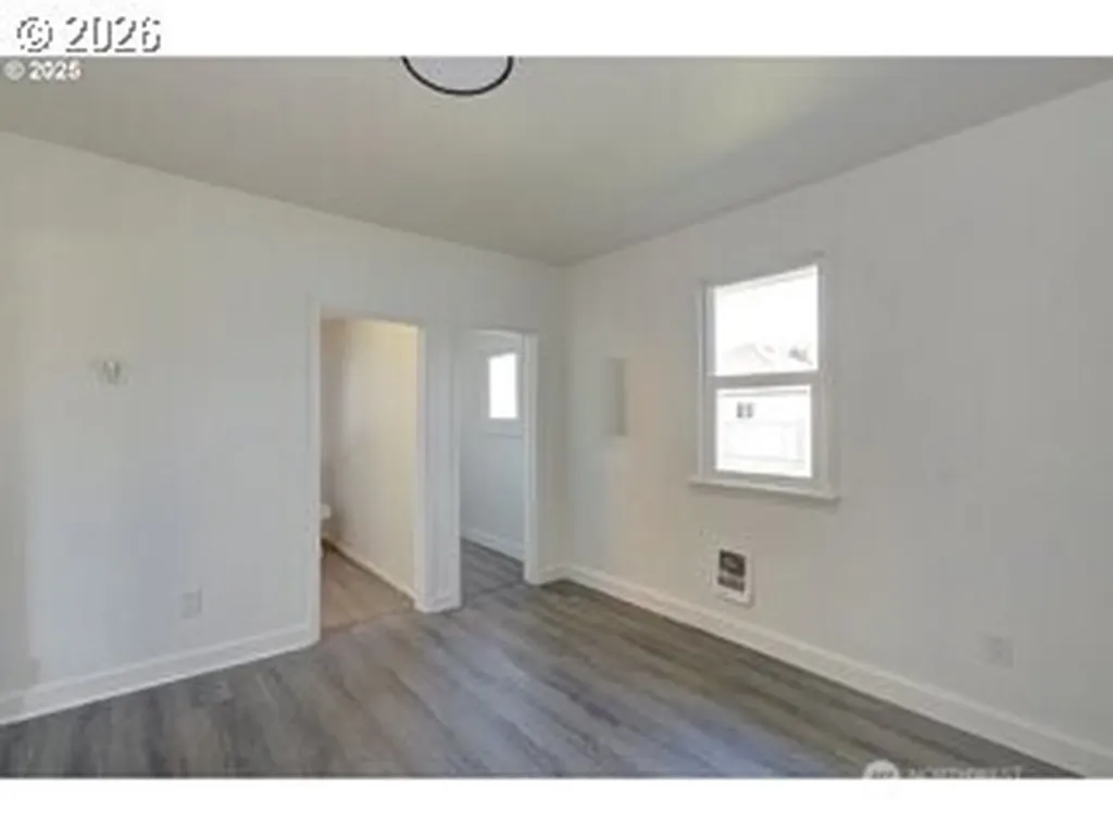 105 Redpath Street Kelso WA 98675
