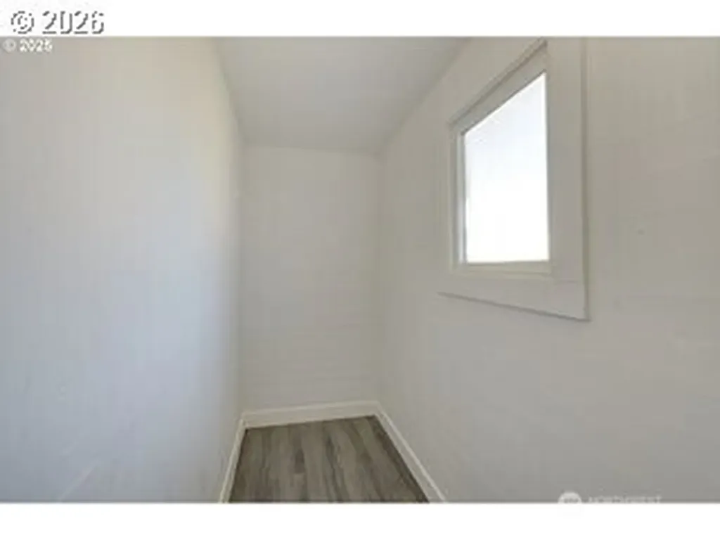 105 Redpath Street Kelso WA 98675