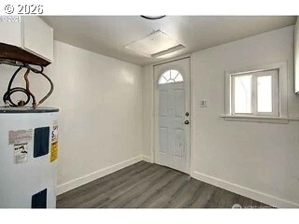 105 Redpath Street Kelso WA 98675