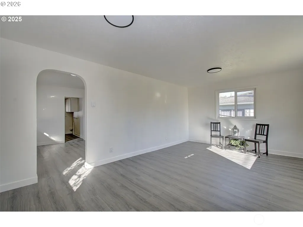 105 Redpath Street Kelso WA 98675