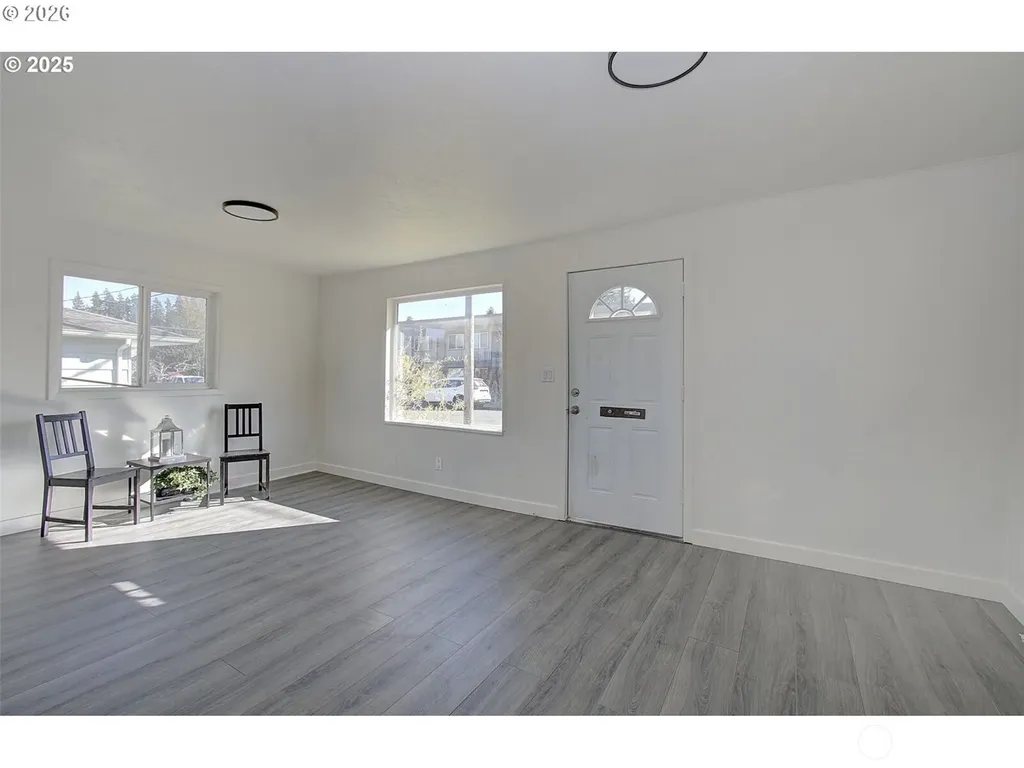 105 Redpath Street Kelso WA 98675