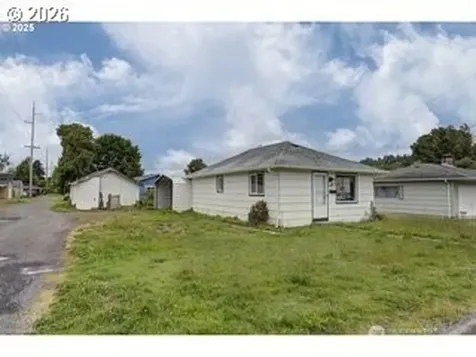 105 Redpath Street Kelso WA 98675