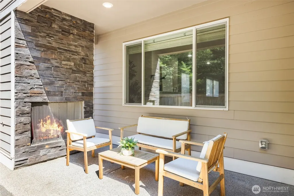 4322 233rd Place SE Bothell WA 98021