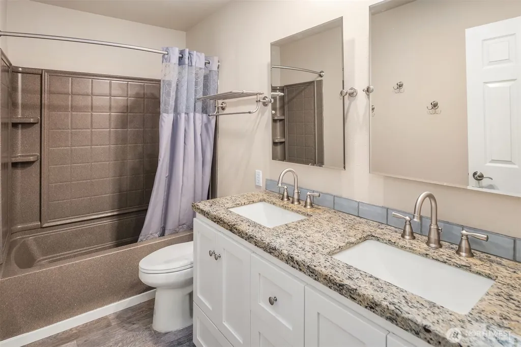 8515 147th Avenue SE Snohomish WA 98290
