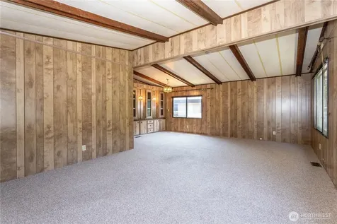 22051 107th Avenue SE Kent WA 98031
