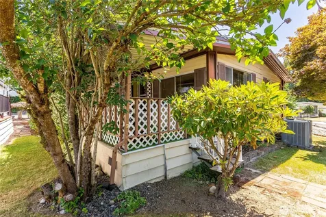 22051 107th Avenue SE Kent WA 98031