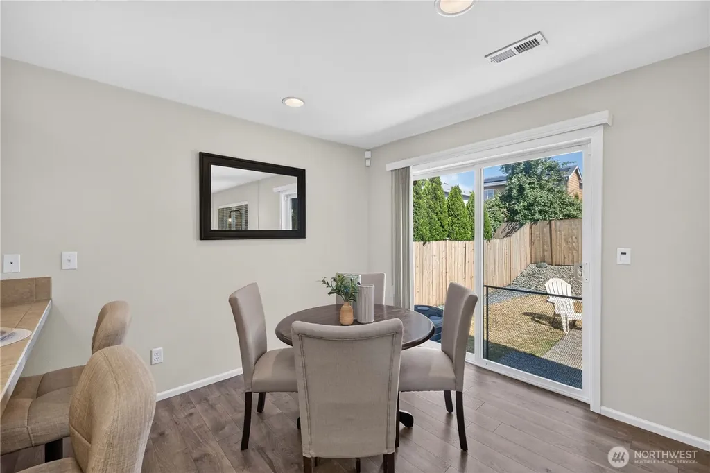 24066 SE 262nd Place Maple Valley WA 98038