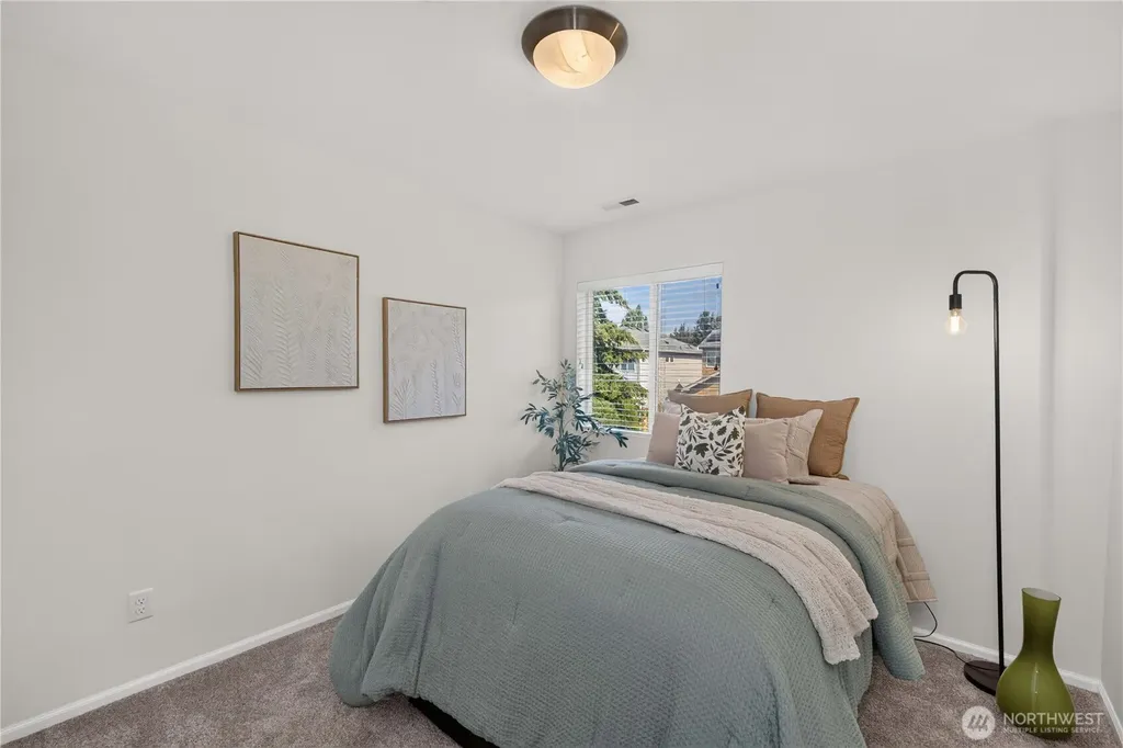 24066 SE 262nd Place Maple Valley WA 98038