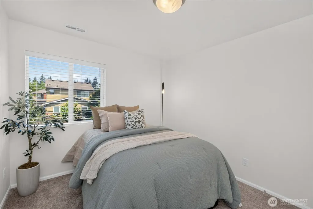 24066 SE 262nd Place Maple Valley WA 98038