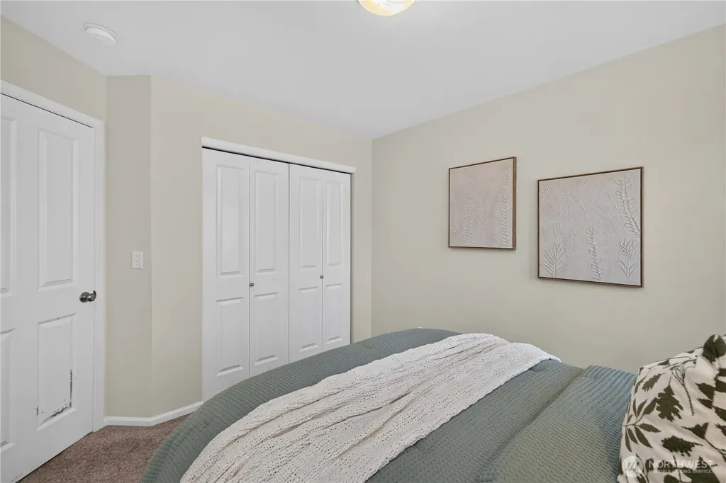 24066 SE 262nd Place Maple Valley WA 98038