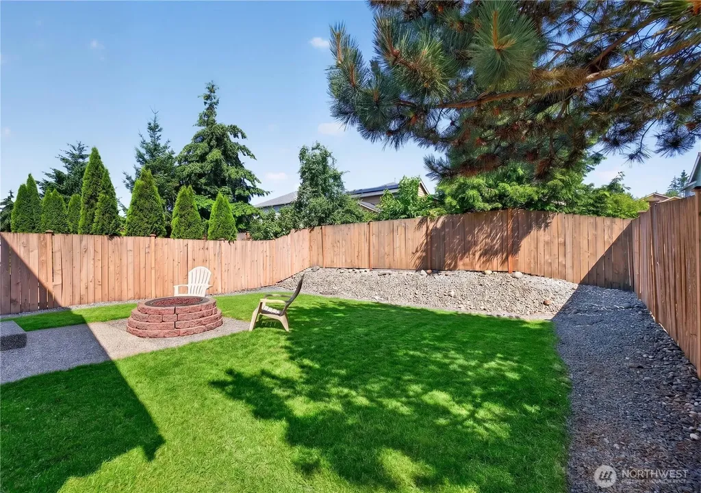 24066 SE 262nd Place Maple Valley WA 98038