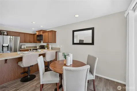 24066 SE 262nd Place Maple Valley WA 98038