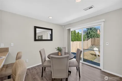 24066 SE 262nd Place Maple Valley WA 98038