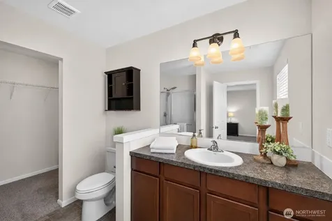 24066 SE 262nd Place Maple Valley WA 98038