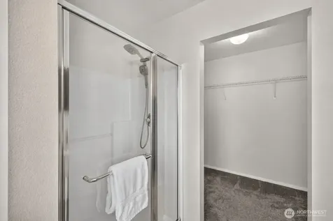 24066 SE 262nd Place Maple Valley WA 98038