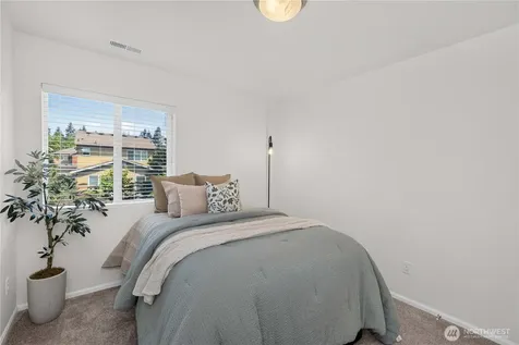 24066 SE 262nd Place Maple Valley WA 98038