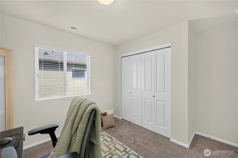 24066 SE 262nd Place Maple Valley WA 98038