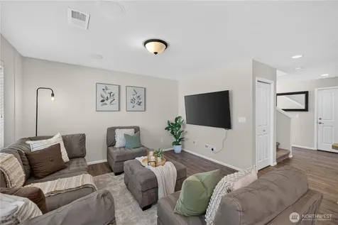 24066 SE 262nd Place Maple Valley WA 98038
