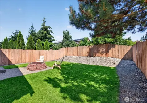 24066 SE 262nd Place Maple Valley WA 98038