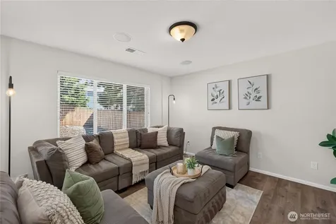 24066 SE 262nd Place Maple Valley WA 98038