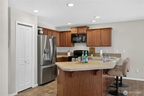 24066 SE 262nd Place Maple Valley WA 98038