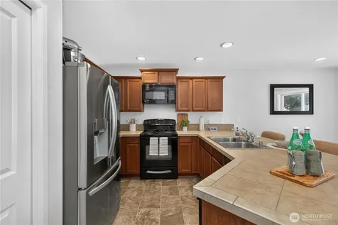 24066 SE 262nd Place Maple Valley WA 98038