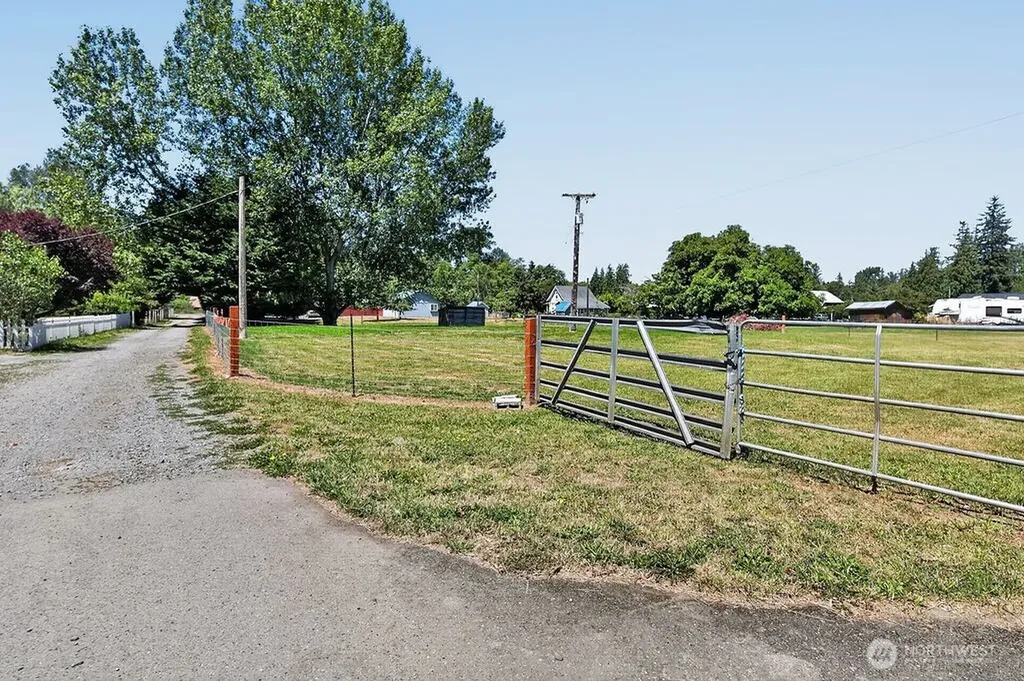 490 Fasola Road Sequim WA 98382