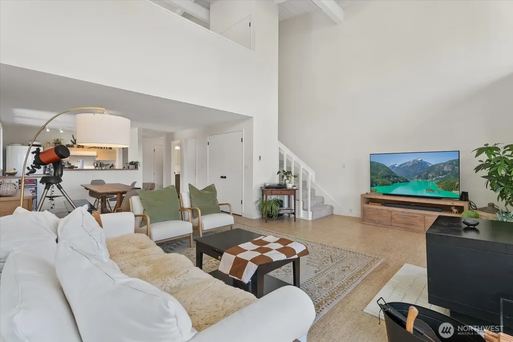 3717 Beach Drive SW Seattle WA 98116