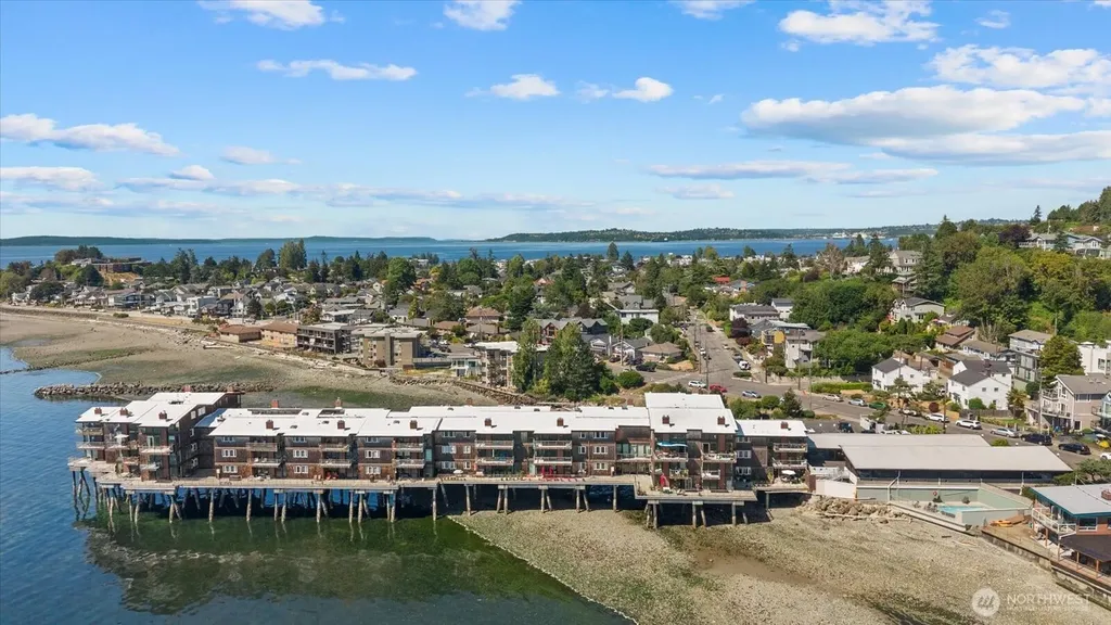 3717 Beach Drive SW Seattle WA 98116