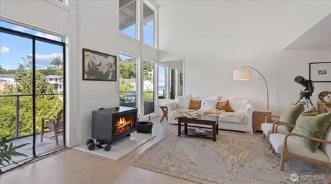 3717 Beach Drive SW Seattle WA 98116