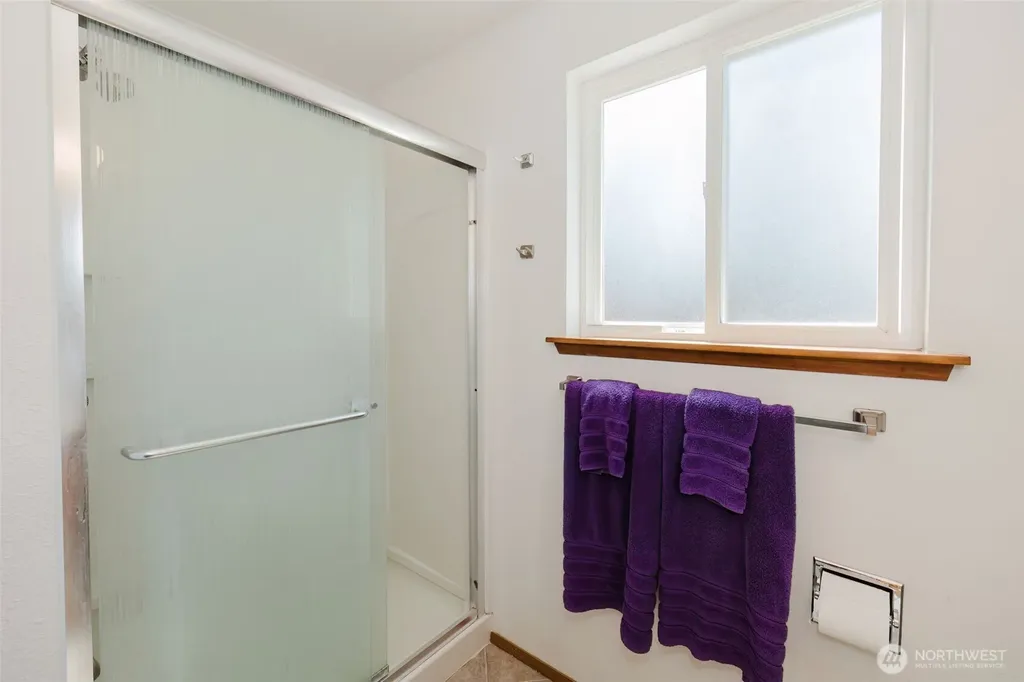 4370 Westwood Place SE Port Orchard WA 98366