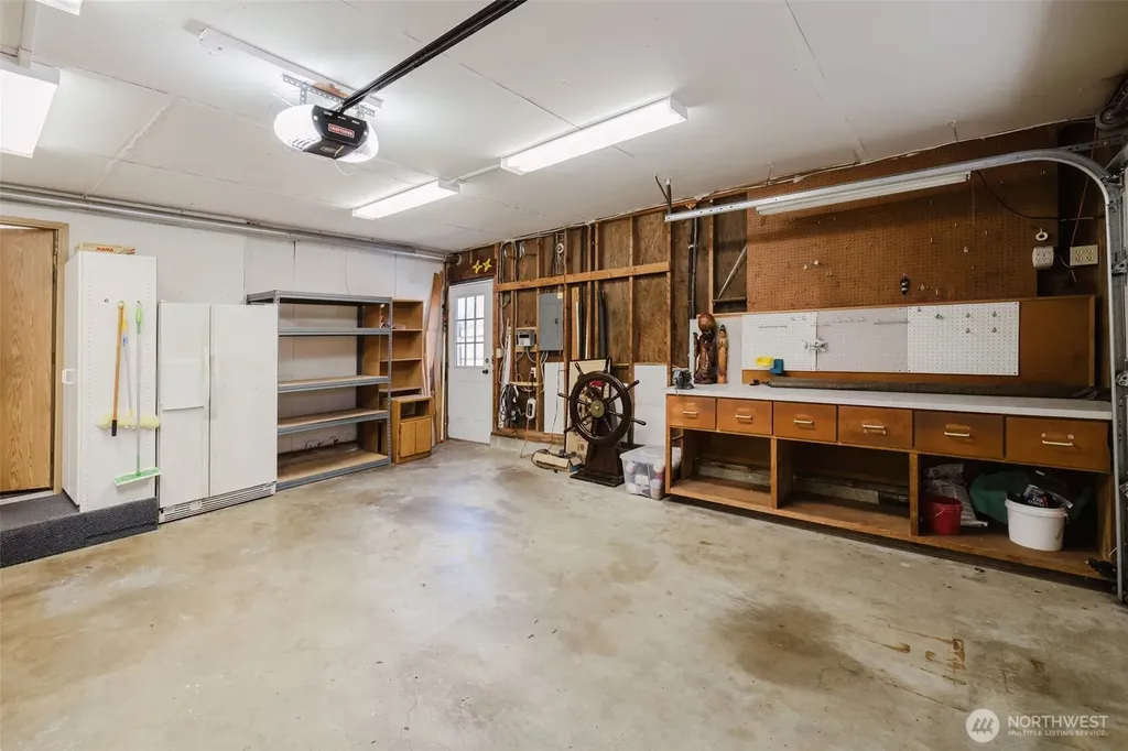 4370 Westwood Place SE Port Orchard WA 98366