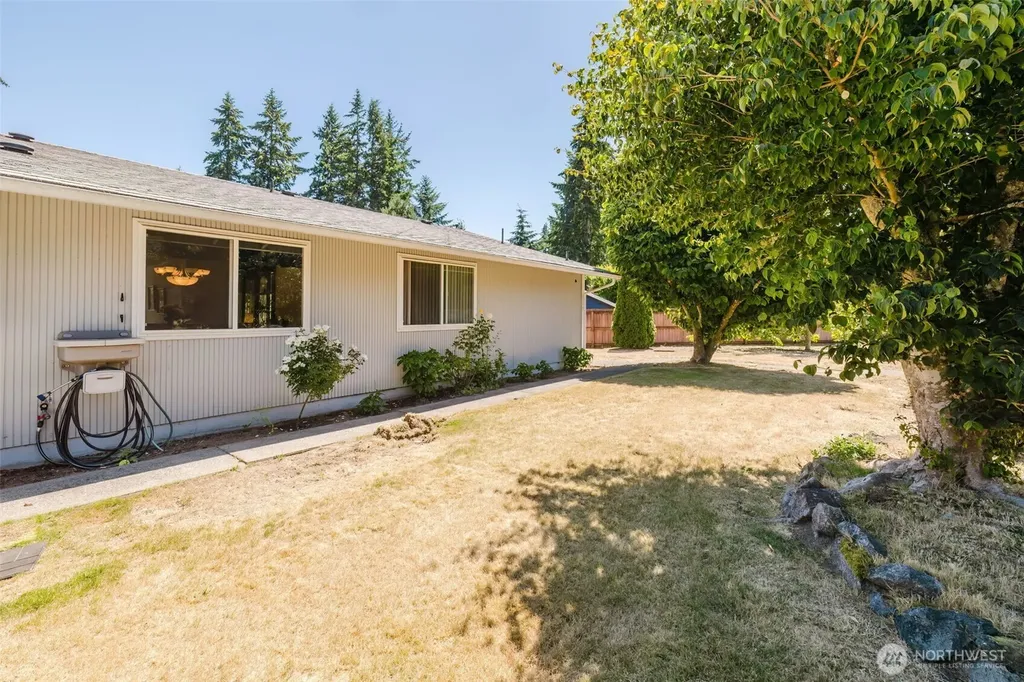 4370 Westwood Place SE Port Orchard WA 98366