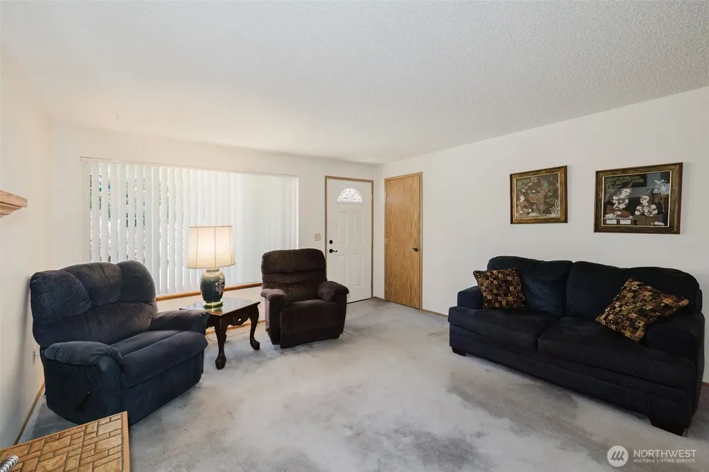 4370 Westwood Place SE Port Orchard WA 98366