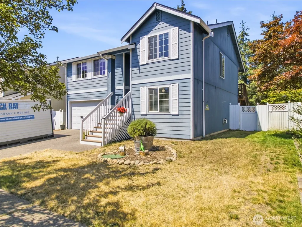 15658 91st Way SE Yelm WA 98597