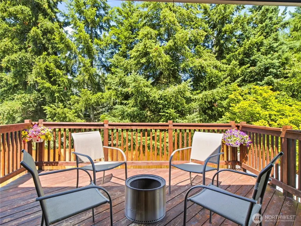 15658 91st Way SE Yelm WA 98597