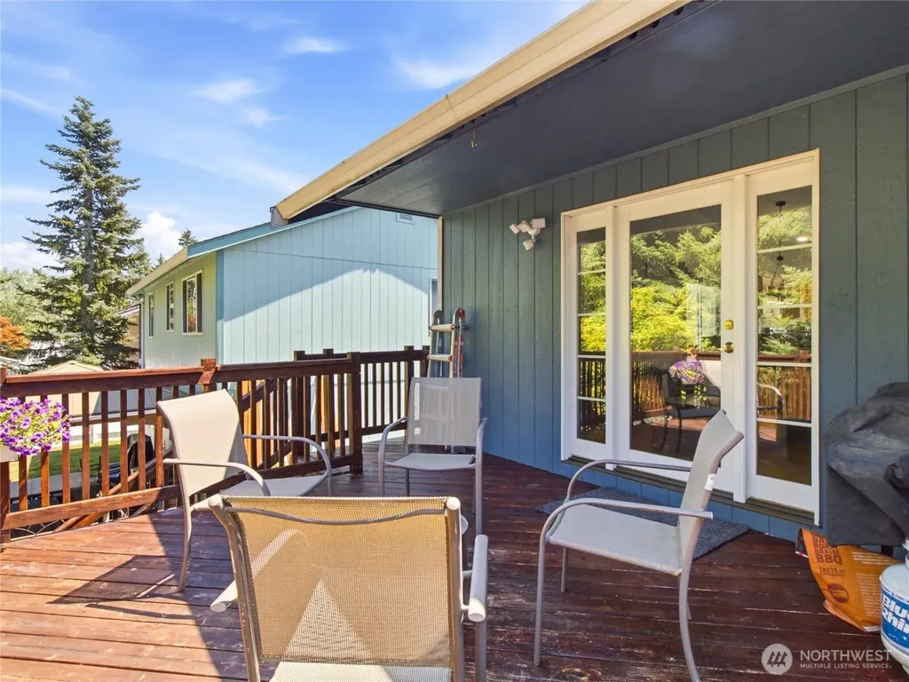 15658 91st Way SE Yelm WA 98597