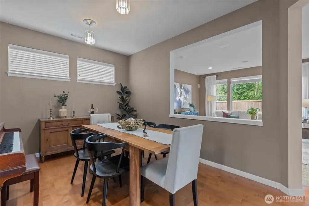 14225 3rd Avenue W Everett WA 98208