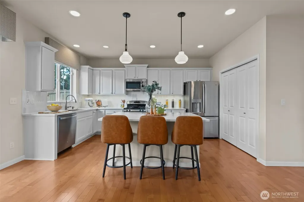 14225 3rd Avenue W Everett WA 98208
