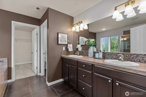 14225 3rd Avenue W Everett WA 98208