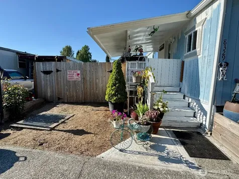 8329 38th Street E Edgewood WA 98371