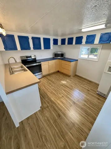 8329 38th Street E Edgewood WA 98371
