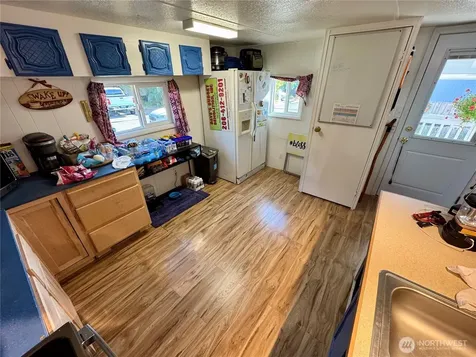 8329 38th Street E Edgewood WA 98371