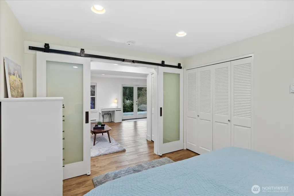 1159 Secret Place Greenbank WA 98253