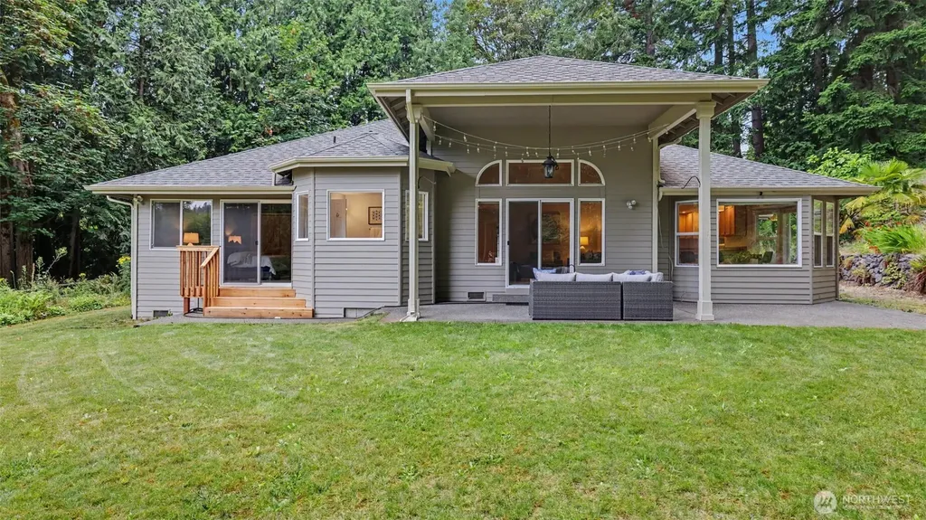 23810 148th Avenue SE Kent WA 98042